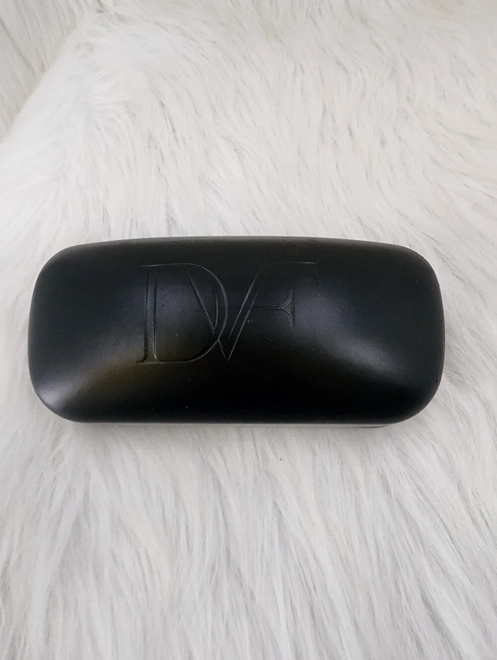 4 Name Brand Sunglass  Cases, Coach Logo, Oliver Peoples, Lilly Pulitzer & .....